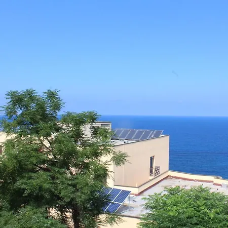 Ellysblue Pizzo (Calabria)