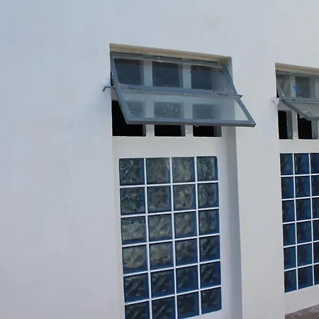 Guest house Ellysblue *
