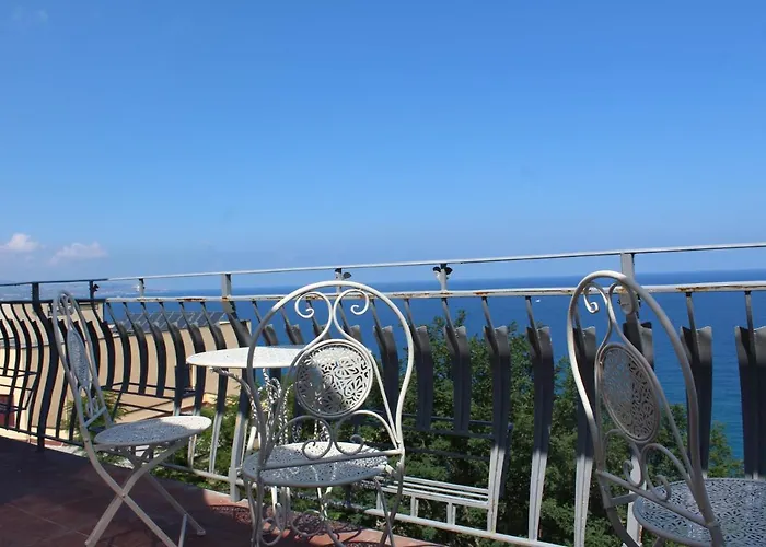 Ellysblue 3* Pizzo (Calabria)