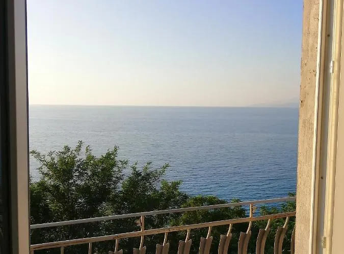 Casa de hóspedes Ellysblue