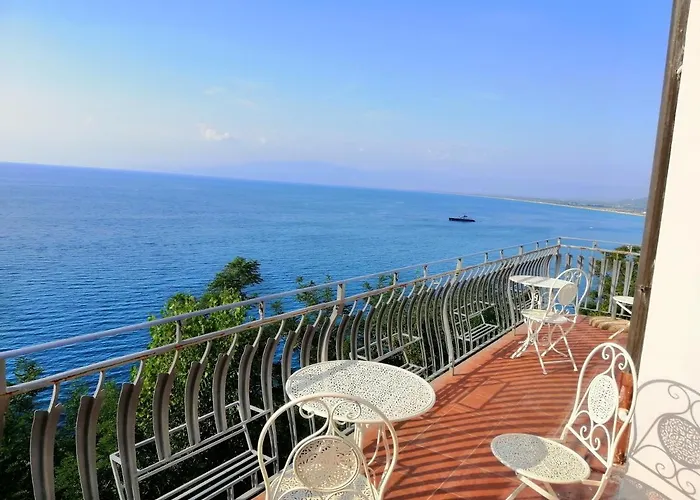 Casa de hóspedes Ellysblue